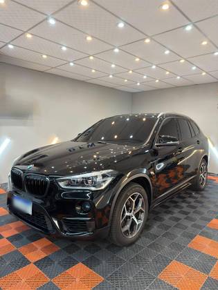 BMW X1 2.0 16V TURBO ACTIVEFLEX SDRIVE20I X-LINE 4P AUTOMÁTICO